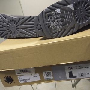 Uggs boots
